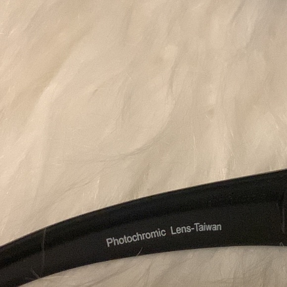 Photochromic lens with cushion lined motorcycle glasses 😎 unisex - Picture 3 of 8